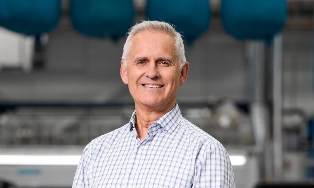 Andrew Robson Headshot